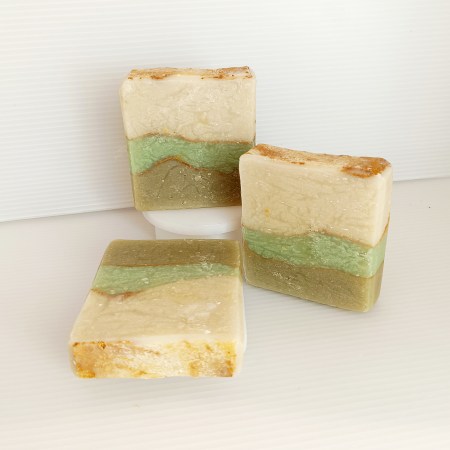 סבון טבעי מוצק - תפוח ירוק